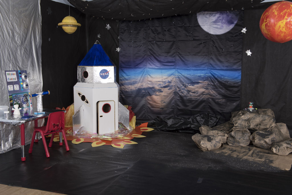 space themed immersive learning environment location