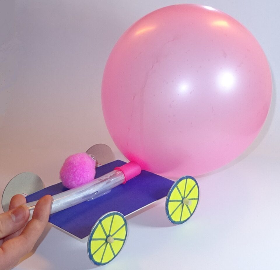 Images shows a completed balloon buggy.