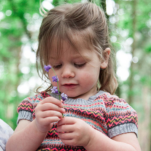 Outdoor Dens: Communication, Language & Literacy - TTS Inspiration