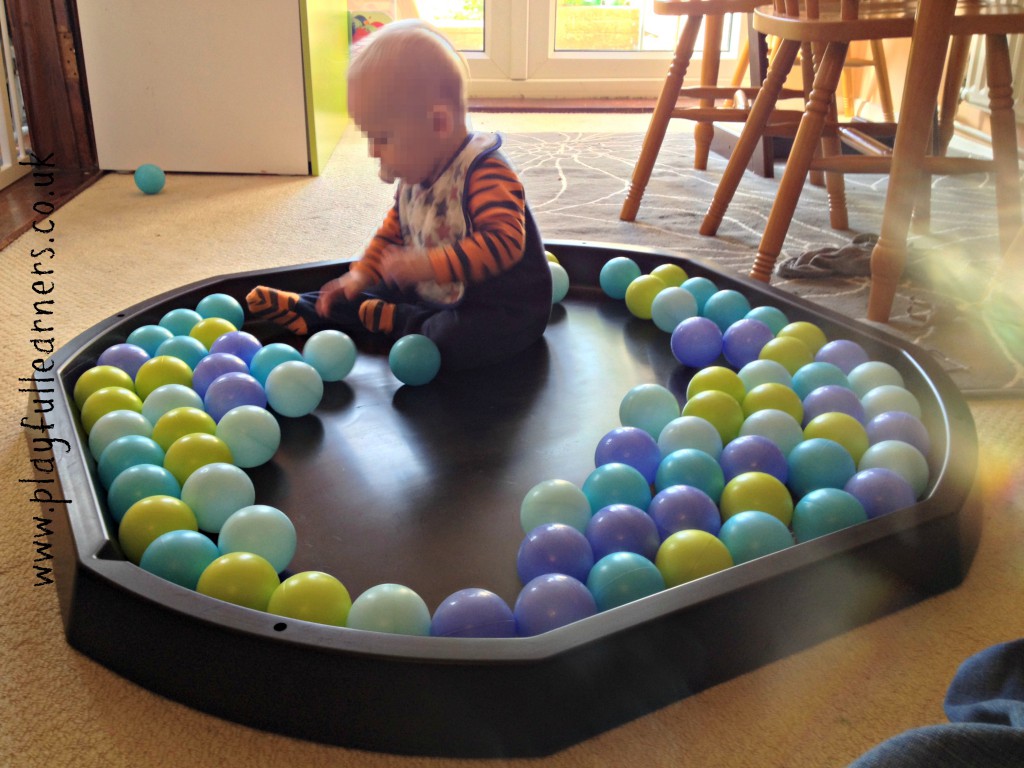 20 Tuff Tray Play Ideas and How They Can Help with Children's Developm —  Kub Direct