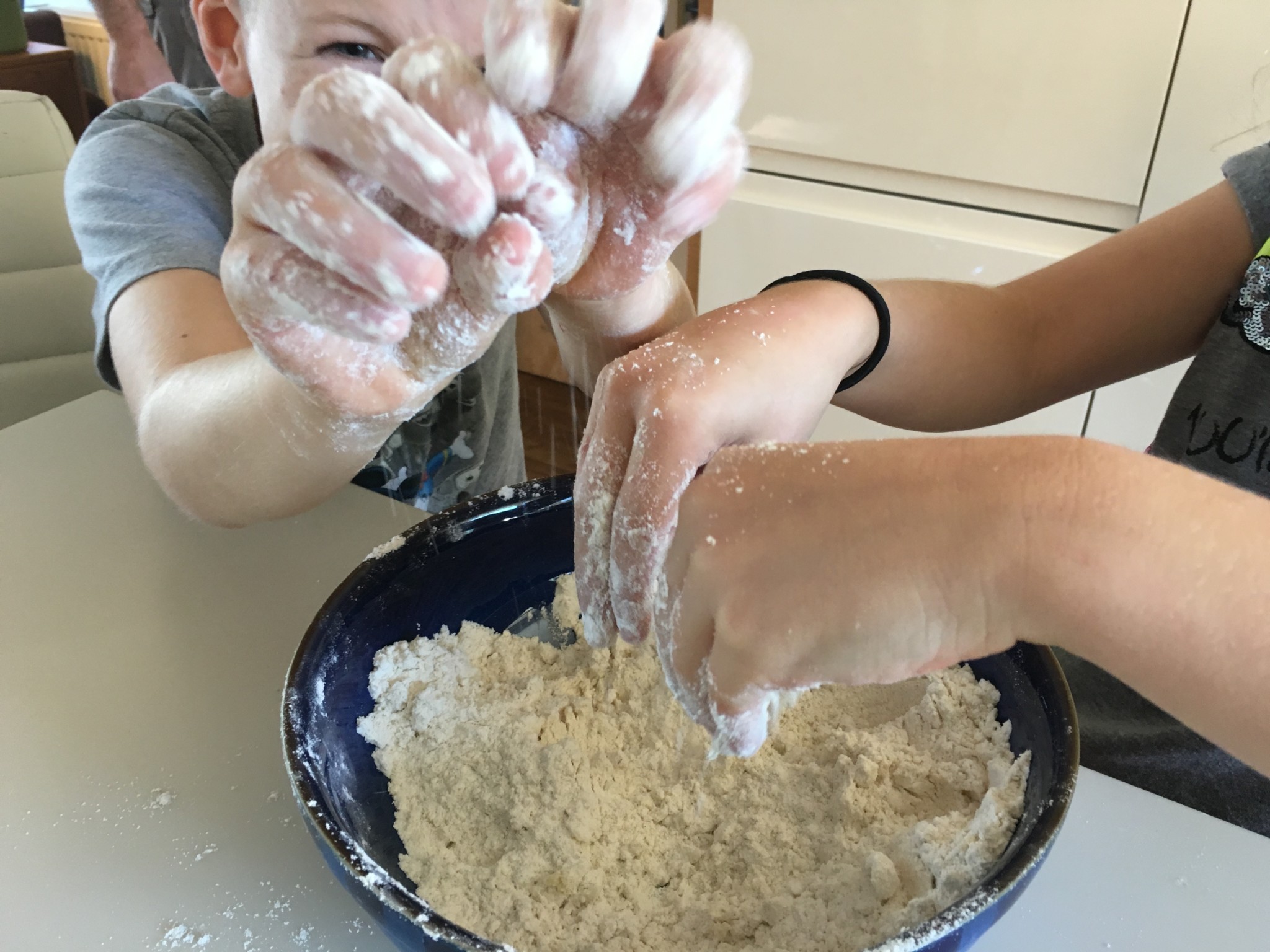 hedgehog harvest baking