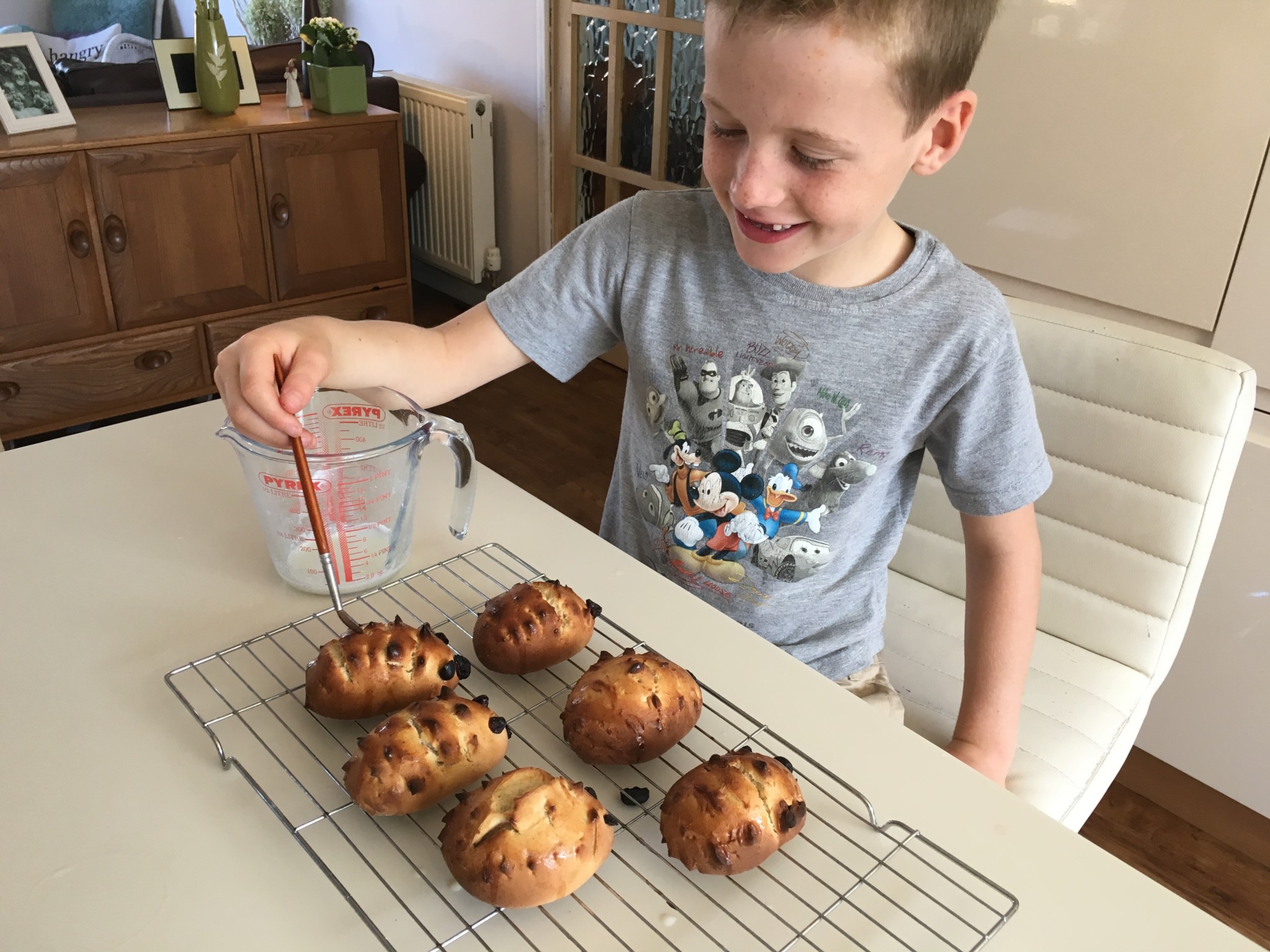 hedgehog harvest baking