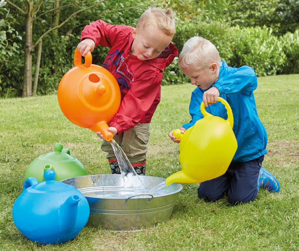 Giant teapots