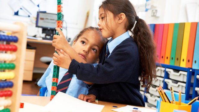 The value of concrete manipulatives in maths