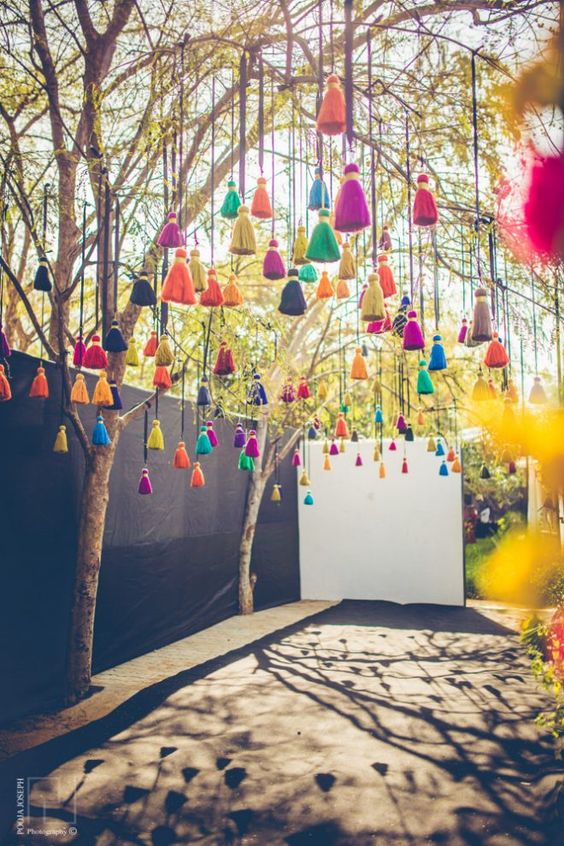 Outdoor Tree Hanging Decorations Top 12 outdoor Art ideas