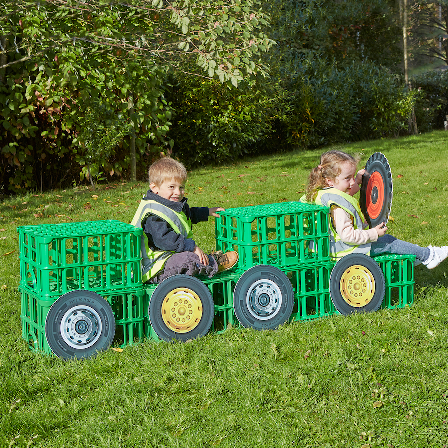 crates - outdoor play - vehicles and transport