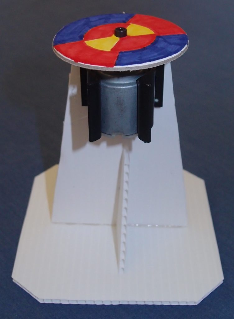 Make a coloured spinner - class STEM project