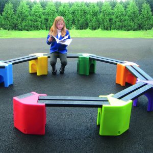 Eco-friendly Recyclable Plastic Curved Seating Unit