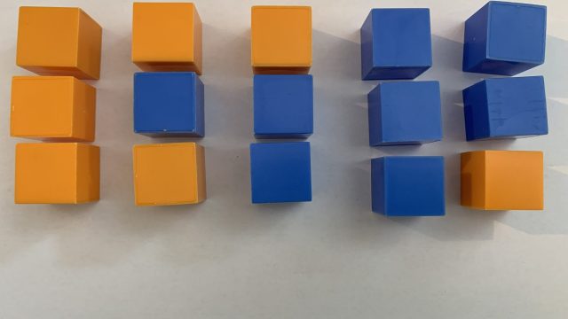 Counting using cubes