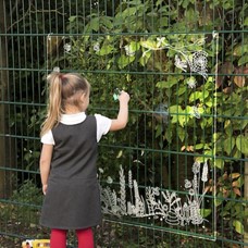 Outdoor Nature Easel