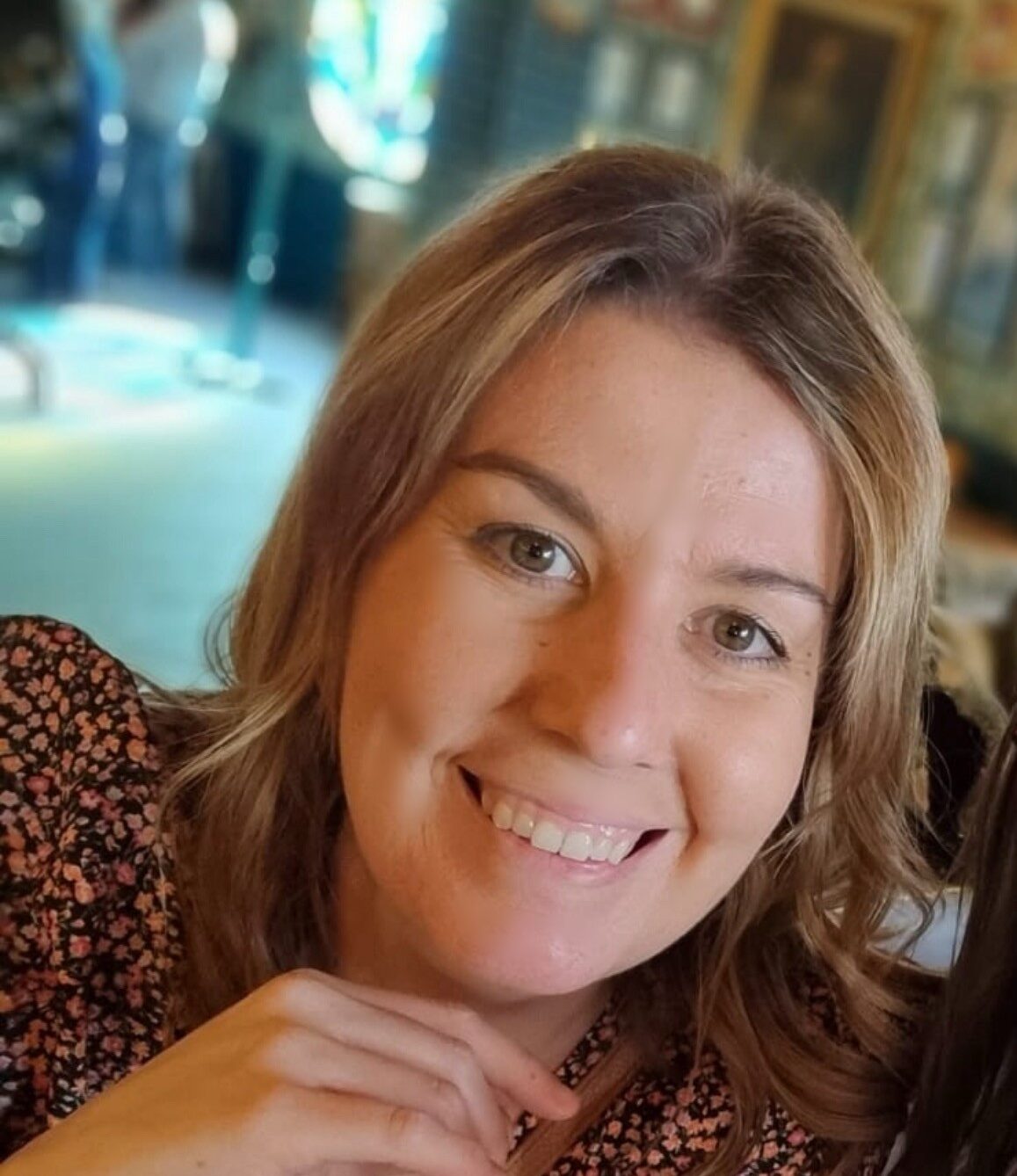 Louise Holmes