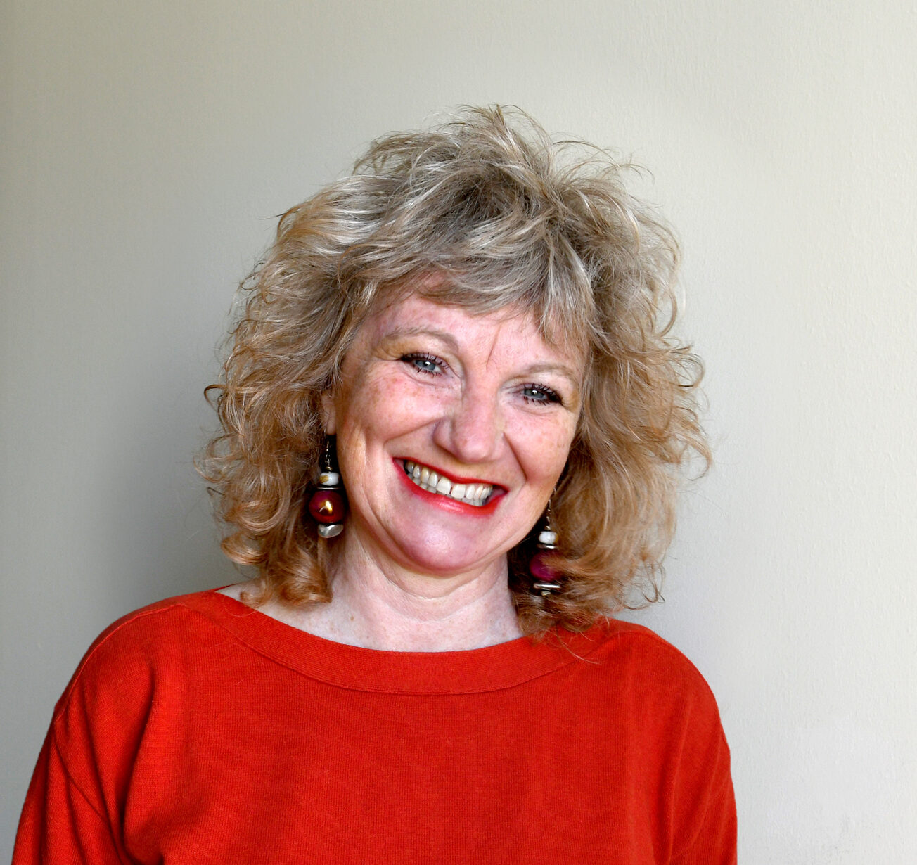 Dr. Suzanne Zeedyk
